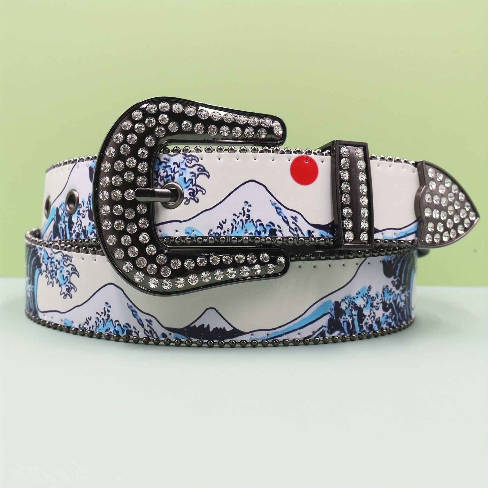 Cinto Y2K Y2Kinspired Branco com Strass e Design de Paisagem Montanhosa - Fivela de Liga de Estilo Ocidental, Painel de Imitação de Couro, Acessório de Moda Unissexo para Jeans e Roupa, Cinto de Uso Casual|Cinto de Moda Y2K|Adorno de Strass