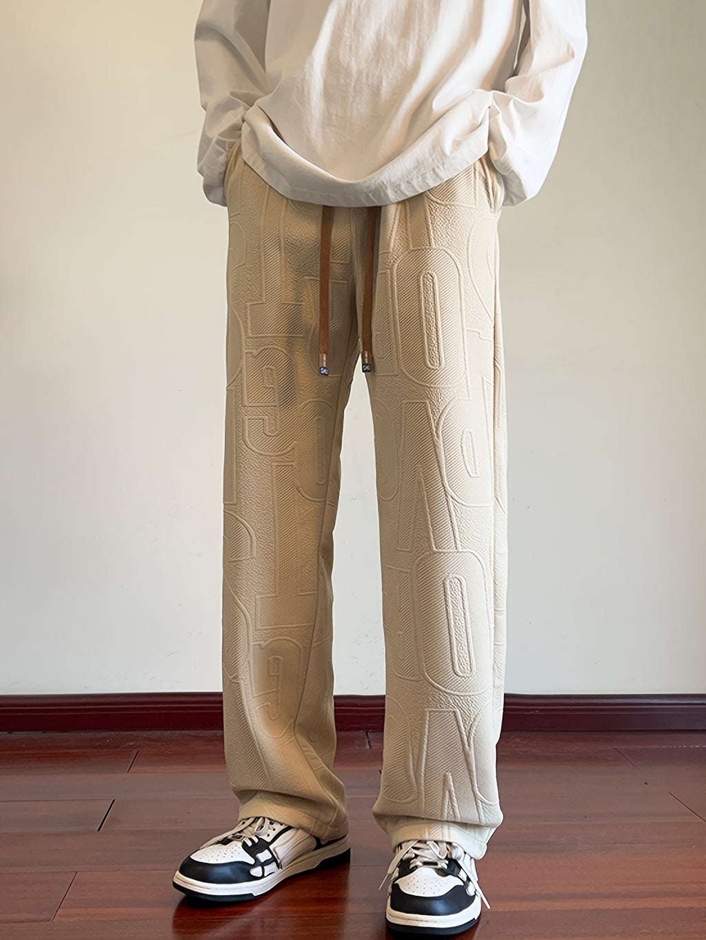 Calças de corte direito para homem para o outono, em tecido jacquard, com cós elástico e cordão, ideais para uso casual ao ar livre na primavera e no outono.