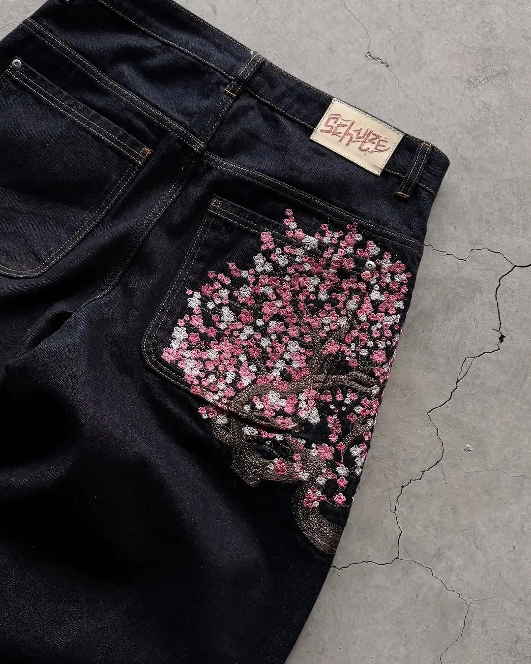 Nox Bloom Sakura Slim Denim