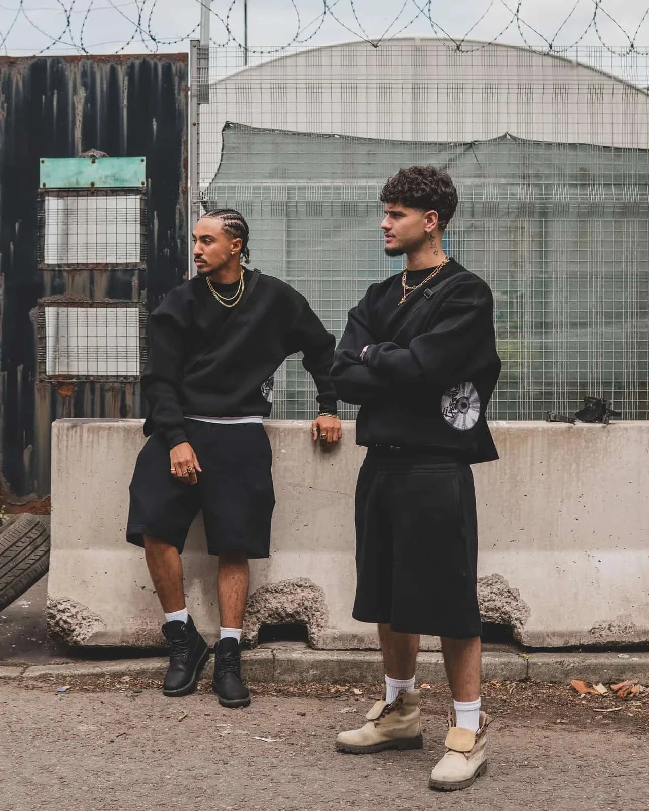 Dark Disc Pattern Shorts Set