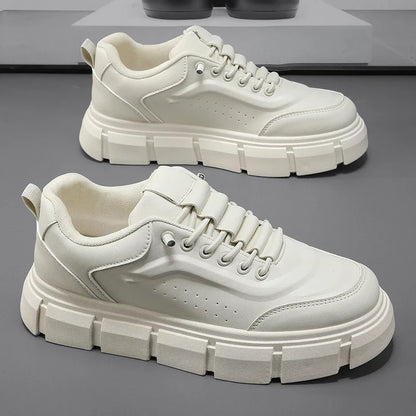 Nouvelles chaussures décontractées pour hommes 2025 : chaussures Oxford pour hommes, chaussures rétro de luxe en cuir, baskets respirantes tendance, bottes à plateforme faites à la main