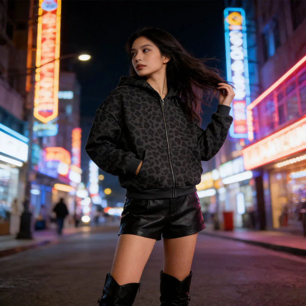 Minimalist 2026 Leopard Print Zip Up Hoodie For Men Women Loose Full Print Design Sense Soft Fabric Fit Trendy Daily Streetwear