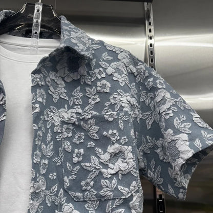 Conjunto casual de verão para homem 2026, com camisa de manga curta e calções com lapela em jacquard em relevo. Leve e elegante.