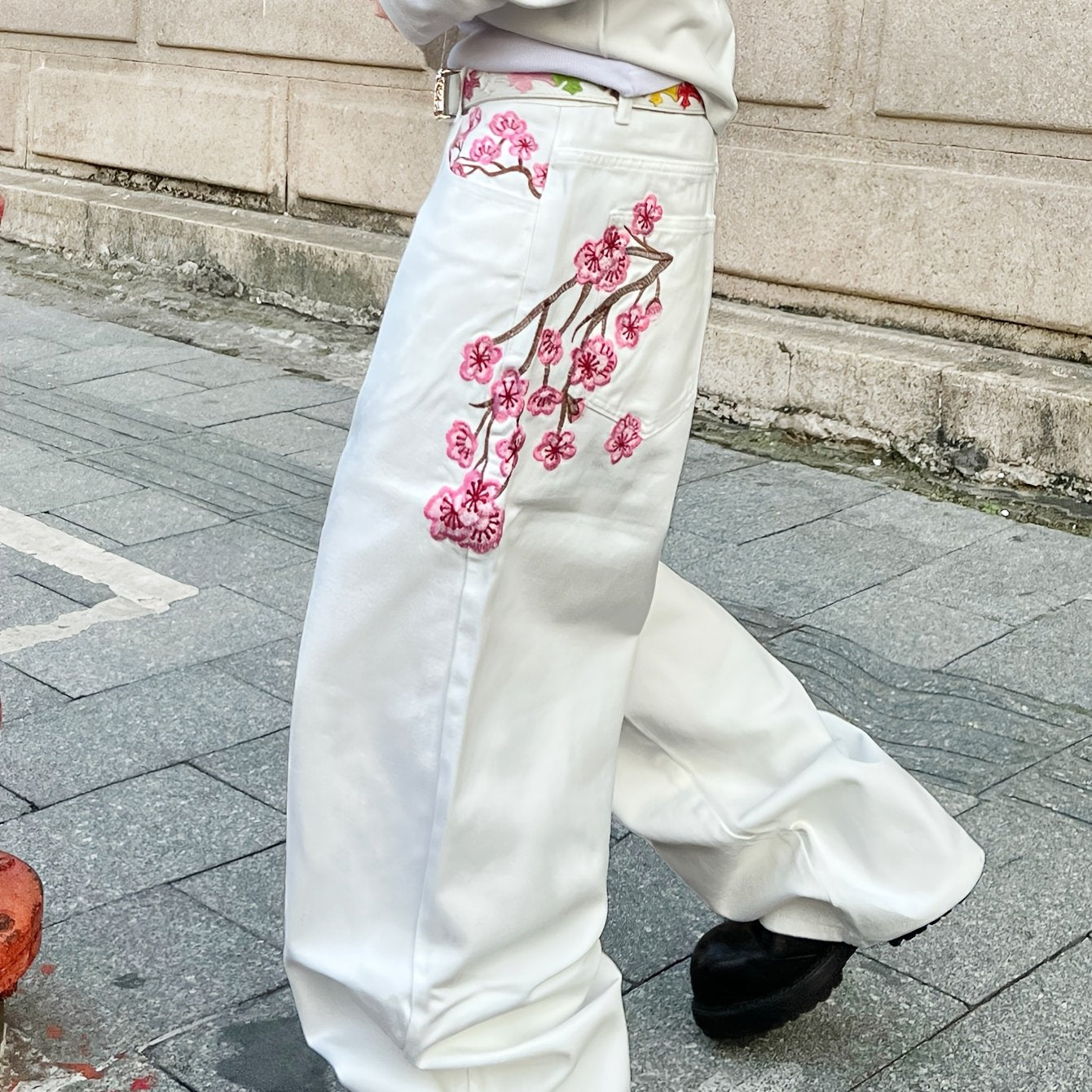 Nox Bloom Denim — White Plum