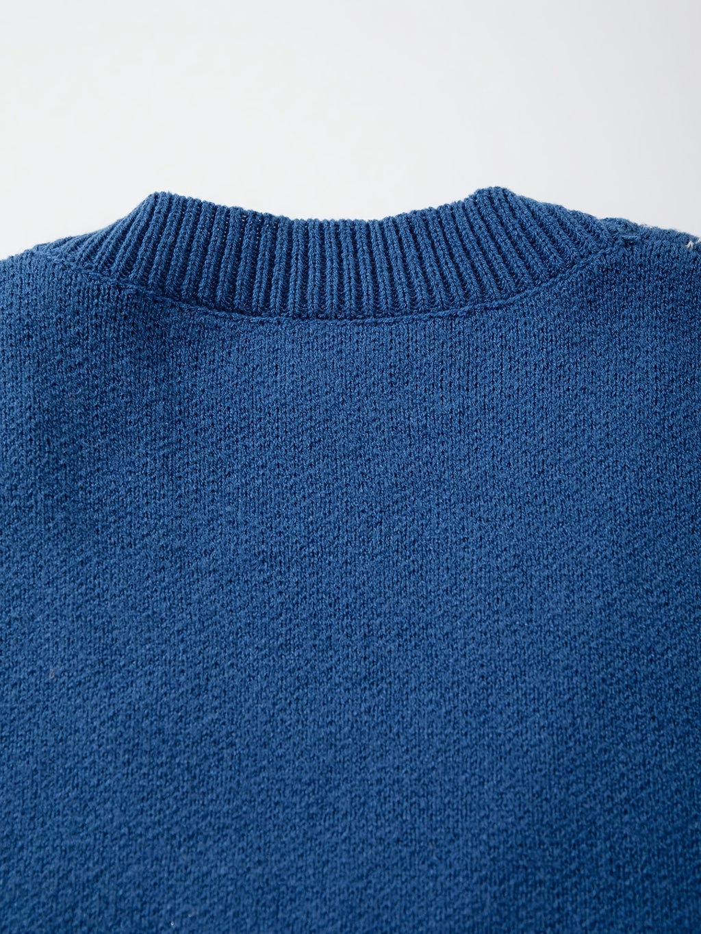 Cardigan casual de malha larga com decote em V | Estampado de girassóis e casinhas, estilo pintura a óleo, detalhes de botões, manga comprida, coleção outono/inverno da ANDREILEE